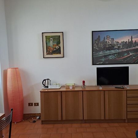 Mansardhouse Zona Bellagio Leilighet Magreglio Eksteriør bilde