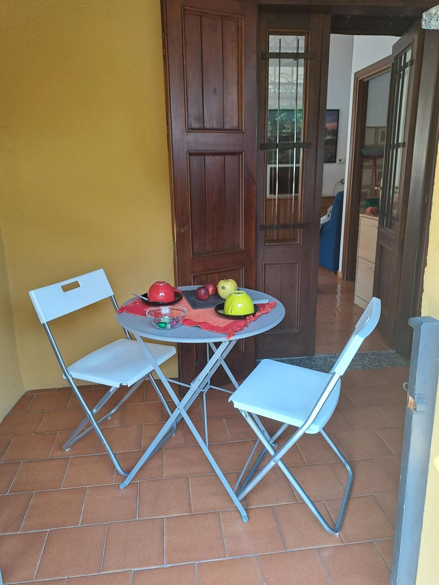 Mansardhouse Zona Bellagio Leilighet Magreglio Eksteriør bilde